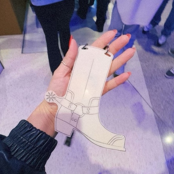 Bad Bunny Most Wanted Tour 2024 LED Lanyard - Picture 3 of 3